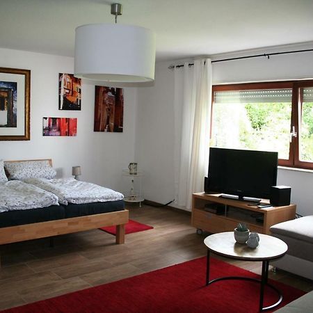 Apartment An Der Weinstrasse Oberotterbach ภายนอก รูปภาพ