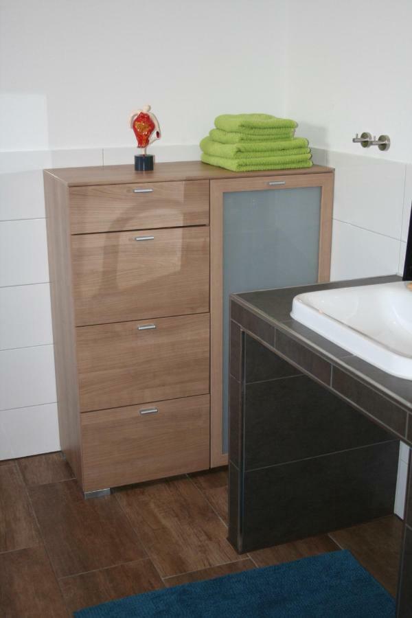Apartment An Der Weinstrasse Oberotterbach ภายนอก รูปภาพ