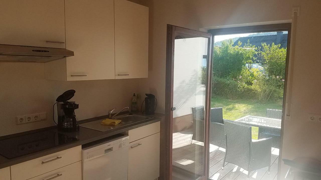 Apartment An Der Weinstrasse Oberotterbach ภายนอก รูปภาพ