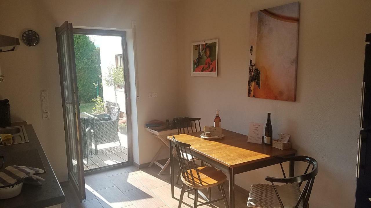 Apartment An Der Weinstrasse Oberotterbach ภายนอก รูปภาพ